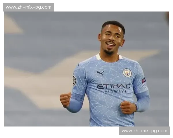 希腊神话与现代统治力的巅峰对垒：当奥林匹亚科斯遇见曼城，谁能主宰卡雷斯卡基斯的红与蓝？